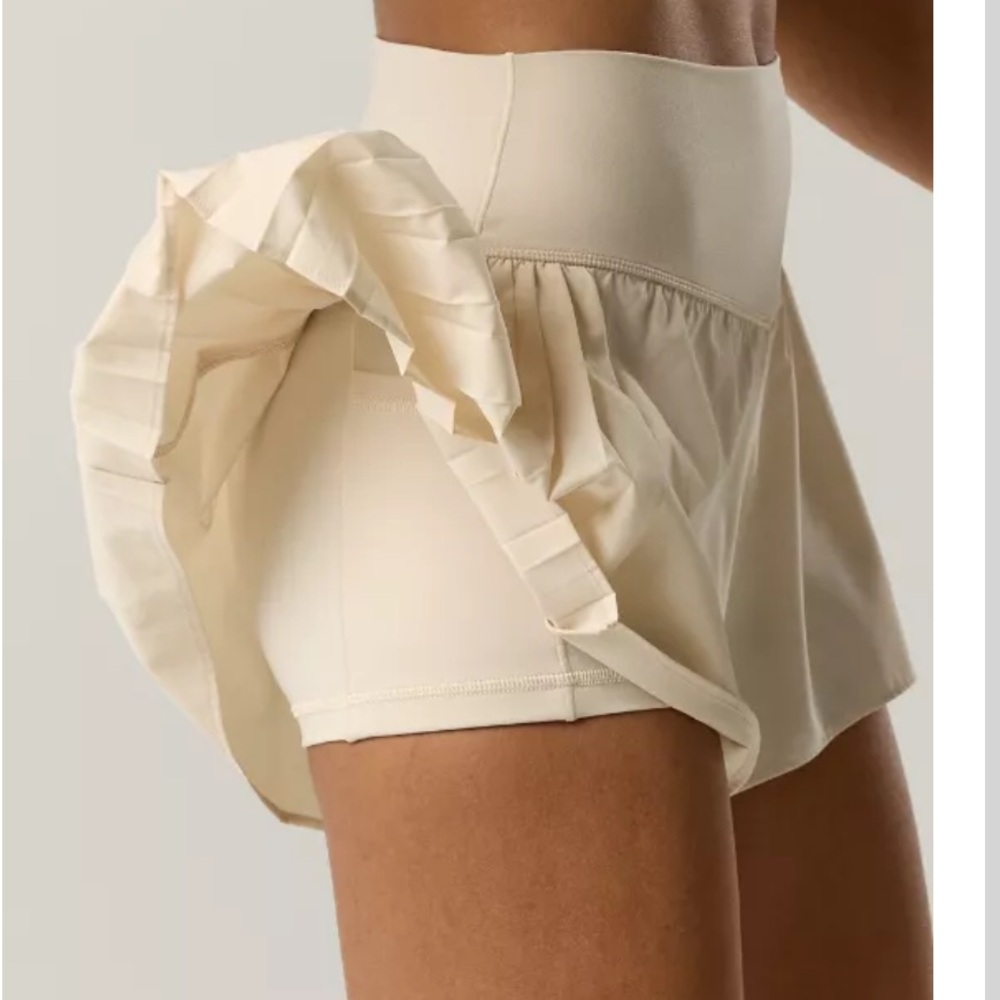 NWT OFFLINE By Aerie Real Me Pleated Flowy Short Tan XL - Picture 3 of 6